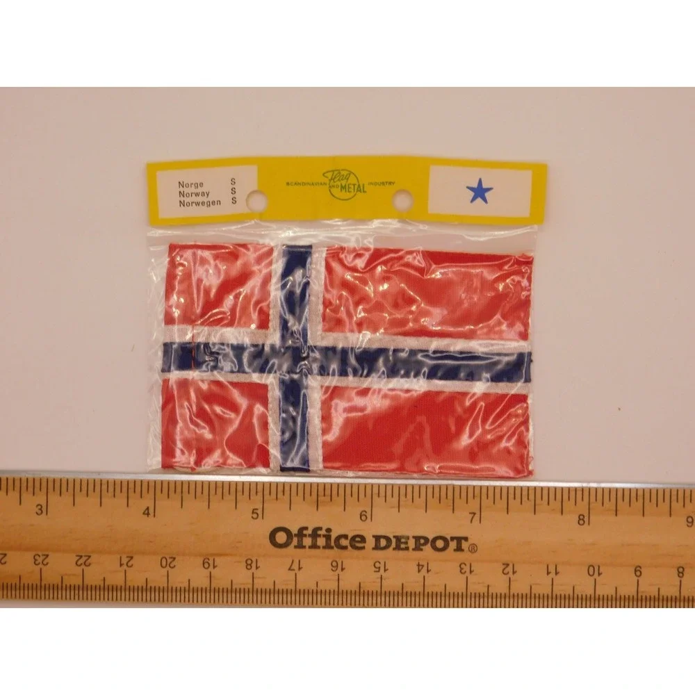 Vintage 1970s Norway Merchant Ensign Mini-Flag W/original Twine Halyard